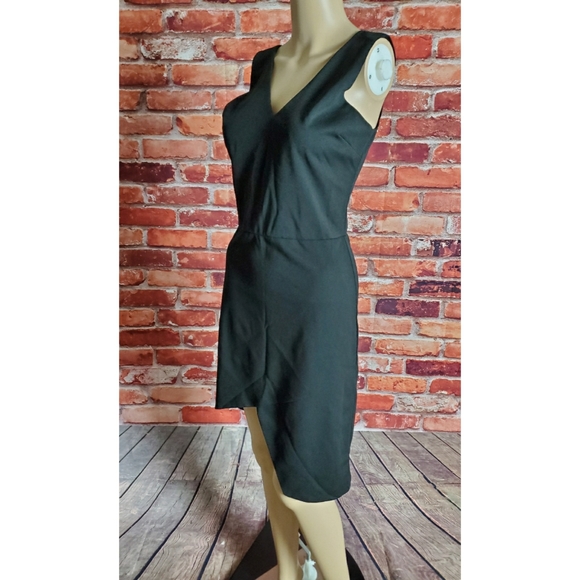 Aqua Black Asymmetrical Dress Size Medium NWT - Picture 2 of 5